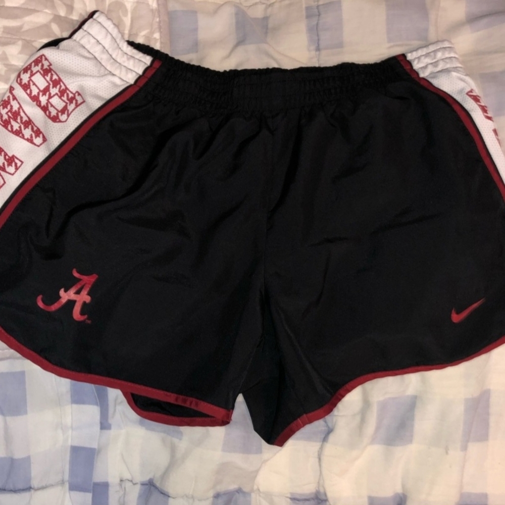 Ladies Alabama Nike Shorts Sz Medium